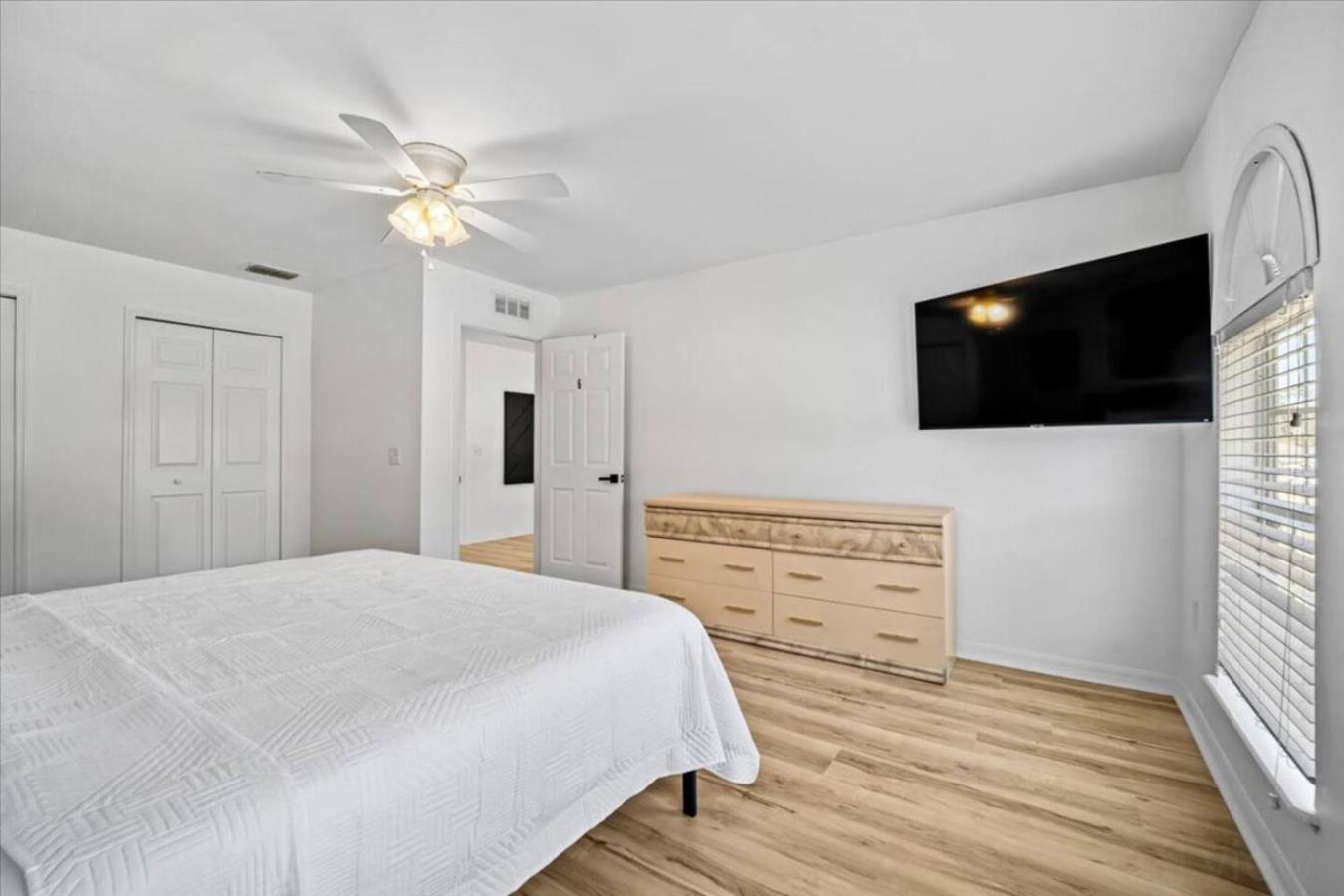 Reunion - Sleeps 22 Hot Tub 9 Bedroom 8 Ba 6 Mile Beach Palm Coast Dış mekan fotoğraf